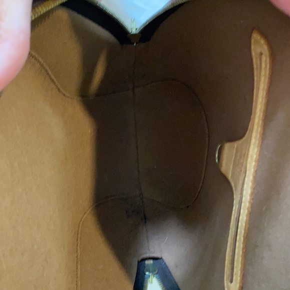 Rare AUTHENTIC Louis Vuitton Ellipse backpack. - Picture 5 of 7